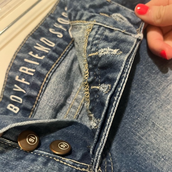 Cotton On Boyfriend Blue Jean Shorts Distressed Cuffed Size 6 - Picture 4 of 10